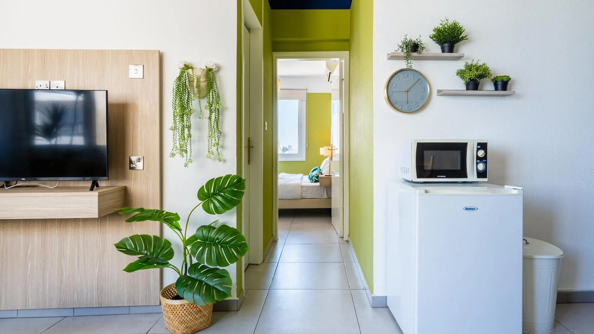 Whispering Palms 1-Br Apt By Finikoudes Beach Larnaca 0*,